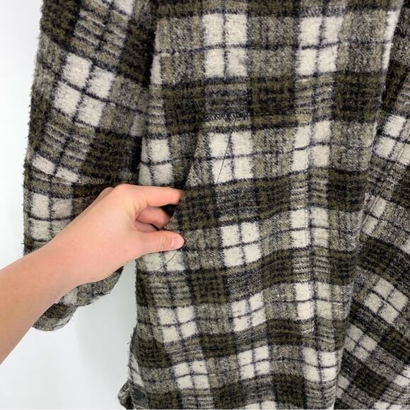 HALLE BERRY x Sweaty Betty Rhea Overshirt Plaid Jacket Green Black Cream 14 (XL) - Picture 4 of 13